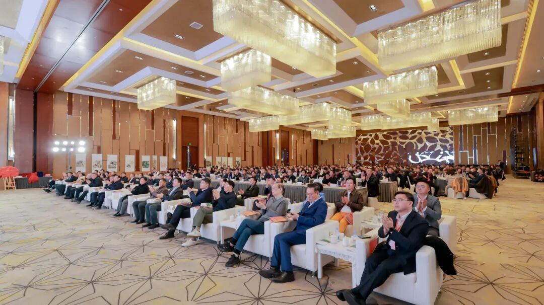 苏州市盐城商会会长颜章健参加北京盐城企业商会、北京江苏大丰企业商会一周年庆典暨“...